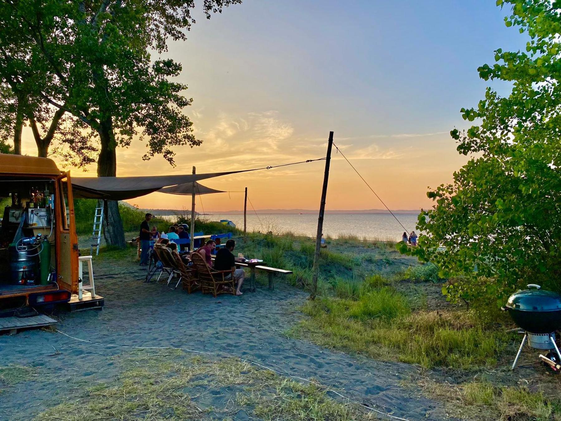 Beachfront Caravans Chernomorets Luaran gambar