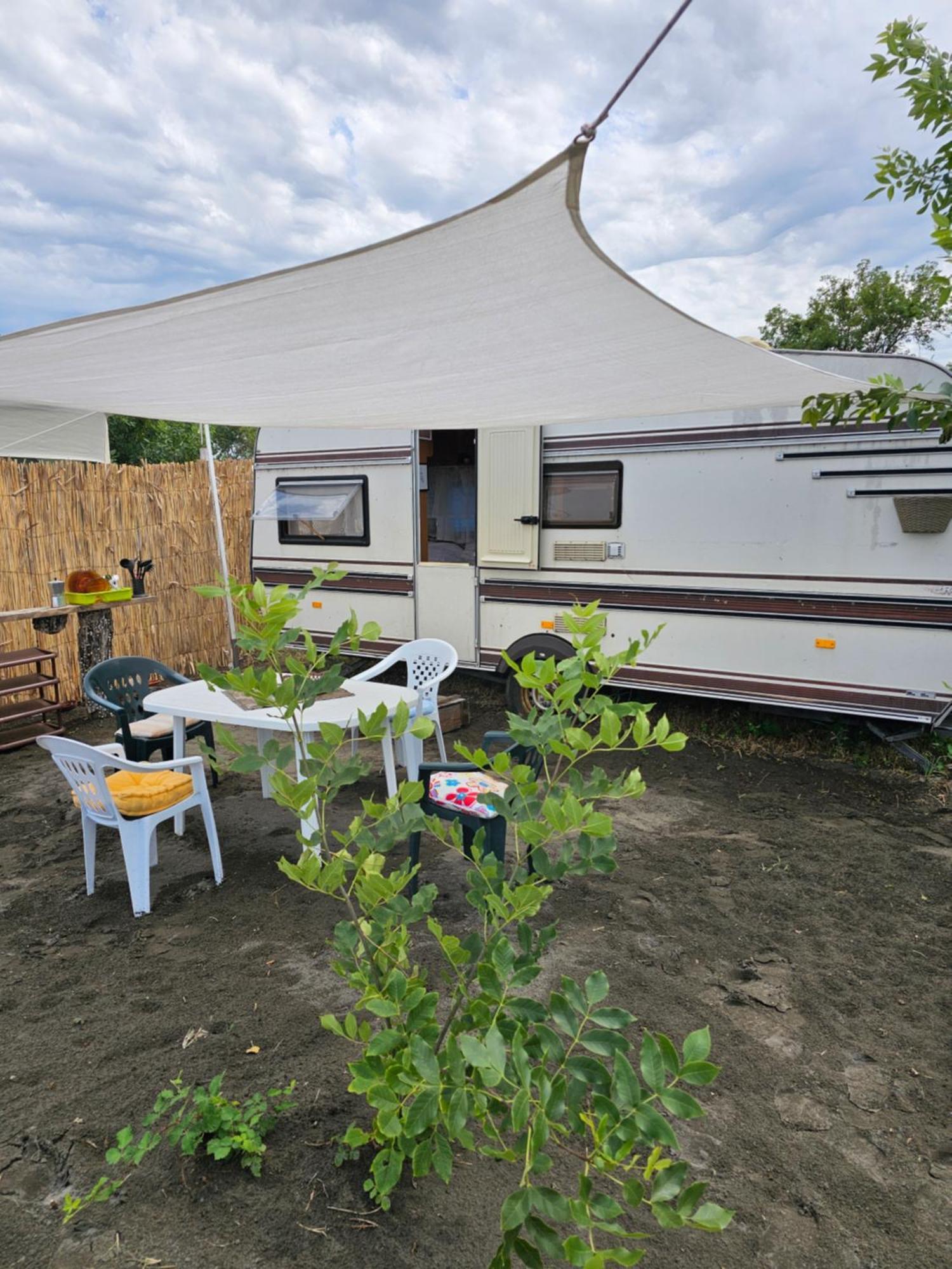 Beachfront Caravans Chernomorets Luaran gambar