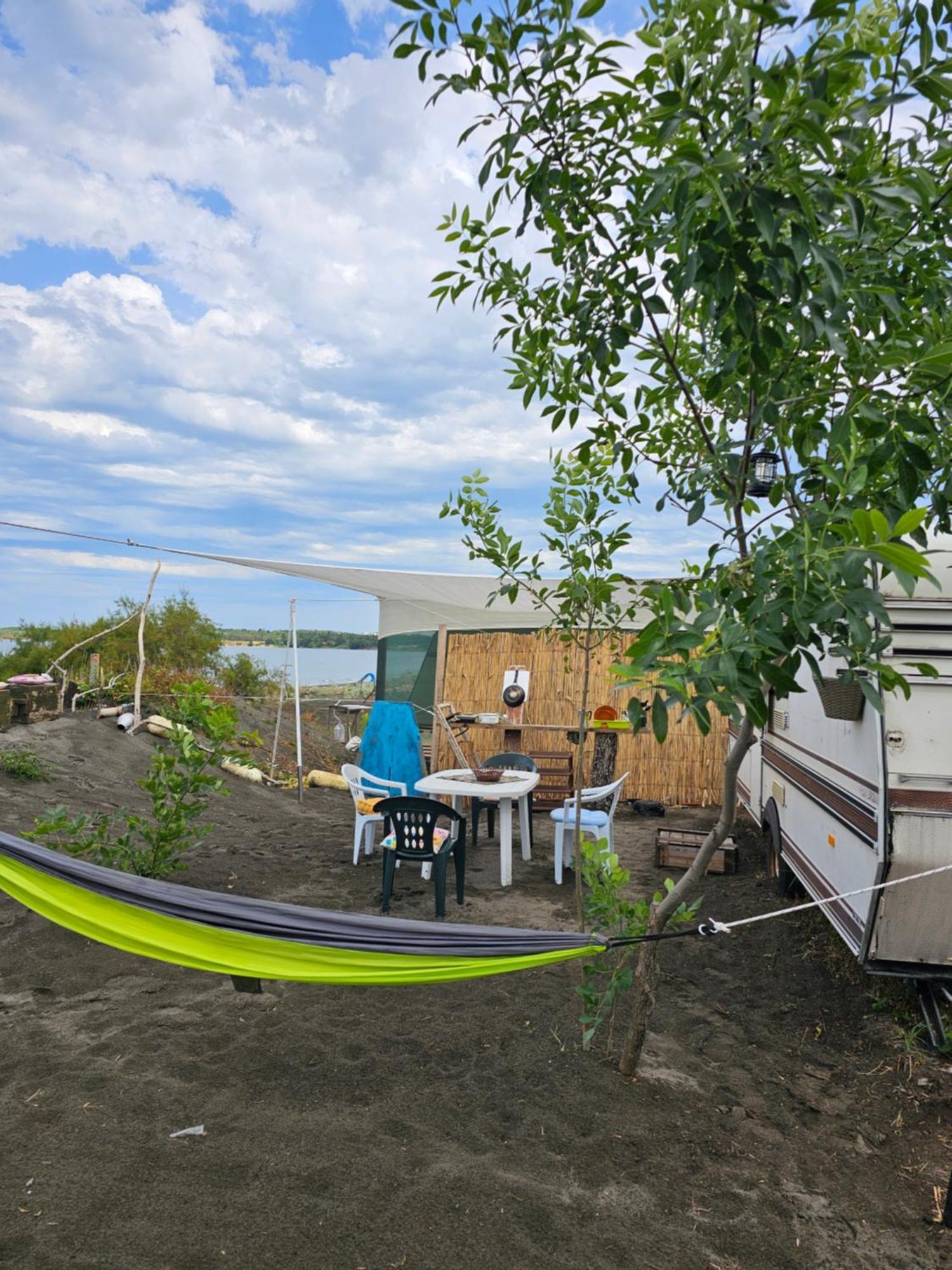 Beachfront Caravans Chernomorets Luaran gambar