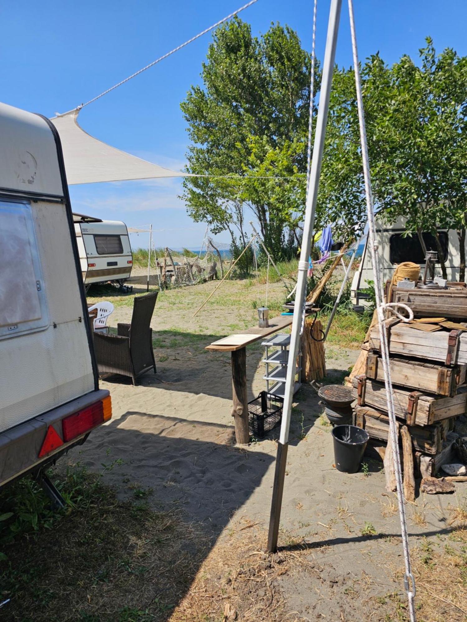 Beachfront Caravans Chernomorets Luaran gambar